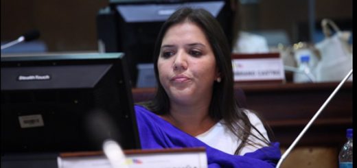 María Alejandra Vicuña