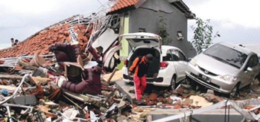 tsunami en Anyar (Indonesia).
