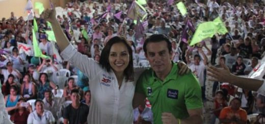 Ricardo Zambrano y Vanessa Guillem