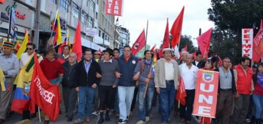 Marchan contra políticas económicas