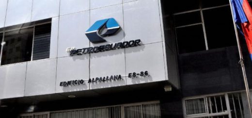 fusión PETROECUADOR PETROAMAZONAS