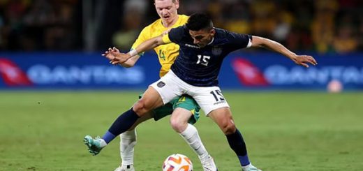 Australia vence a Ecuador