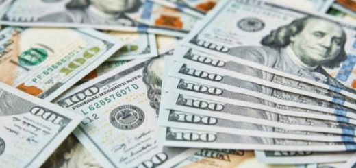 máquina para convertir un billete de menor denominación en uno de alta denominación