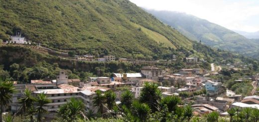 habitantes de Huigra han sido evacuados