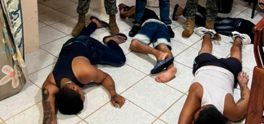 detenidos con armas en Santa Elena