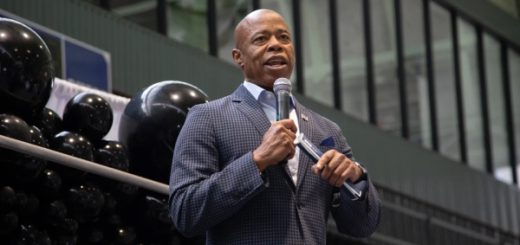 Alcalde Eric Adams