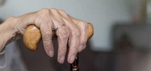 población de adultos mayores se triplicará en Ecuador