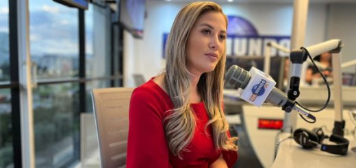 Nicole Bonifaz niega aferrarse a la presidencia del CPCCS