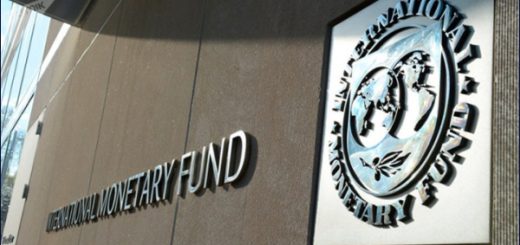 El crédito del FMI no será suficiente para enfrentar la crisis, alerta exministro de Finanzas