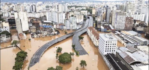 Devastadoras inundaciones en el sur de Brasil