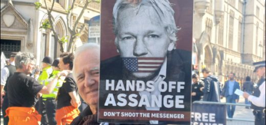 Julian Assange ganó el derecho a apelar la extradición a los EEUU