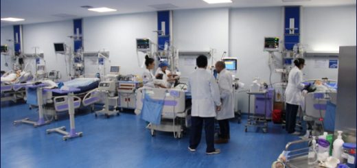 Profesionales de la salud advierten falta de medicamentos, cirugías y citas represadas