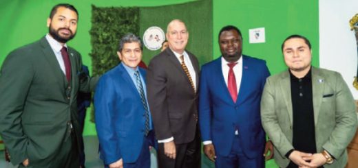 Ramery de Luna, director de LULAC New York