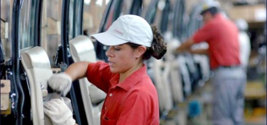 Cifras de generación de empleo del Gobierno no concuerdan con los datos reales, alerta exministro de Finanzas