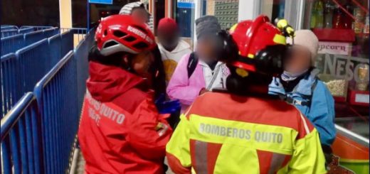 Quito: 15 personas fueron rescatadas tras estar extraviadas en el Teleférico