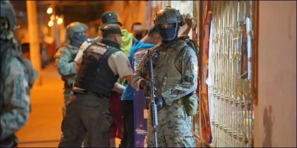 Traslado de la comandancia de FF.AA. y Policía a Manta es un nuevo “parche” contra la inseguridad, critica experto