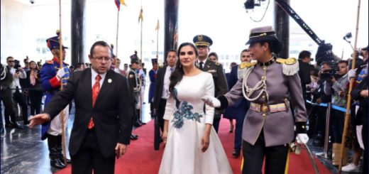 Lo “correcto” sería autorizar la vinculación de Verónica Abad para continuar las investigaciones, señala exfiscal general