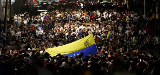 Ecuador llama a la comunidad internacional a vigilar que Venezuela verifique de forma total los comicios