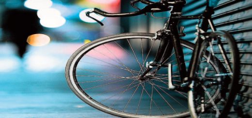 El alcalde Adams toma nuevas acciones para prevenir incendios mortales de baterías de iones de litio y promover la carga y el uso seguros de las bicicletas electrónicas