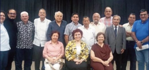 DESDE EL GRAN GUAYAQUIL por Fernando H. Naranjo-Villacís