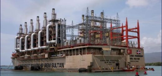 La barcaza de generación eléctrica tendrá un costo de 14 centavos el kilovatio-hora, según CELEC