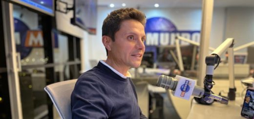 Compra de vehículos para Alcalde y concejales es un nuevo desatino