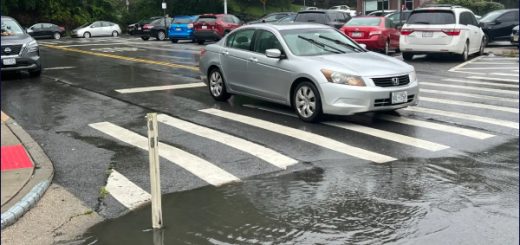 El Bronx llevó la peor parte con los aguaceros: Lluvia seguirá hasta el sábado