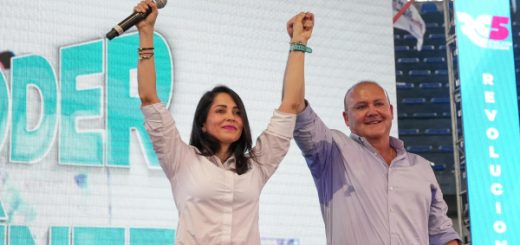 Luisa González y Diego Borja conforman el binomio del correísmo para las elecciones presidenciales