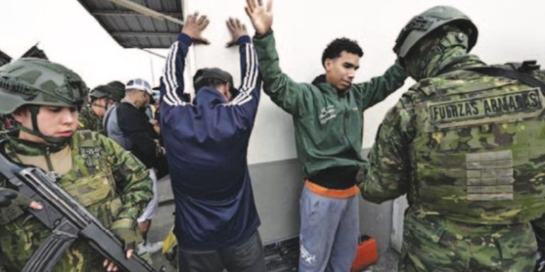 Más de 250 detenidos en Ecuador durante primer día de toque de queda ...